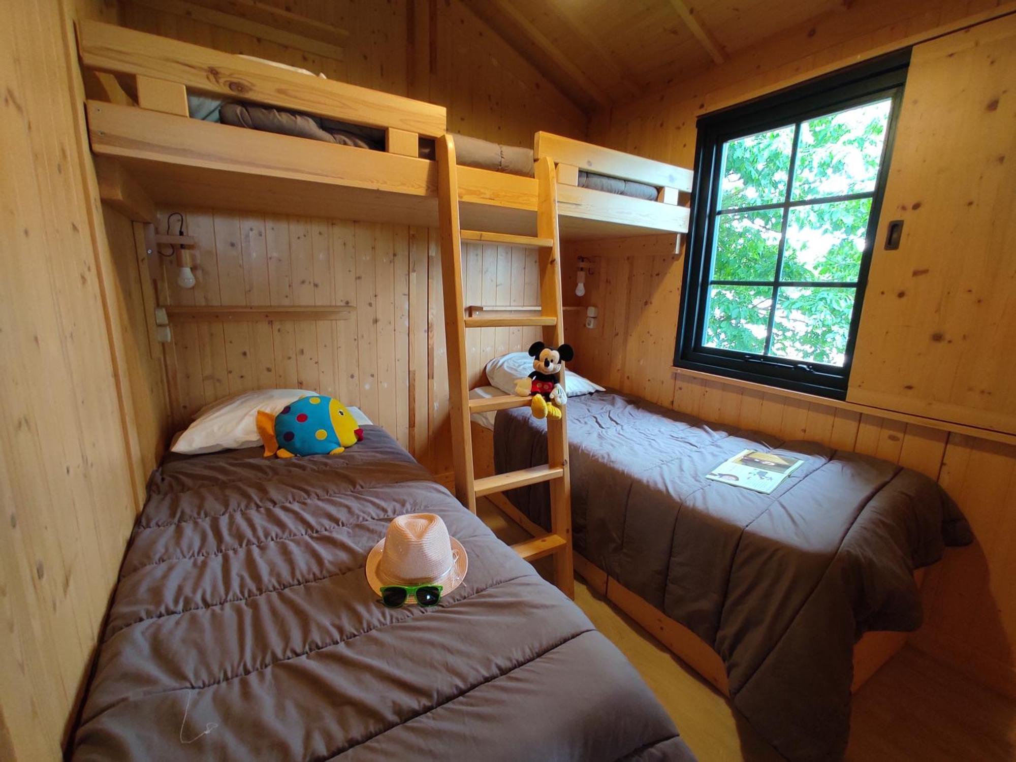 Camping Le Rouge Gorge **** 10' Puy Du Fou Saint-Laurent-sur-Sèvre Exterior foto