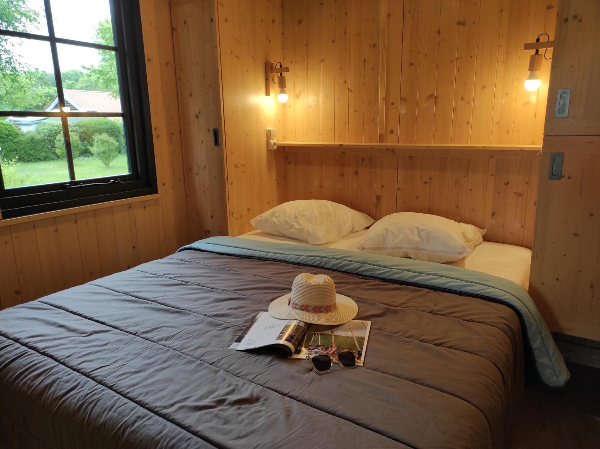 Camping Le Rouge Gorge **** 10' Puy Du Fou Saint-Laurent-sur-Sèvre Exterior foto