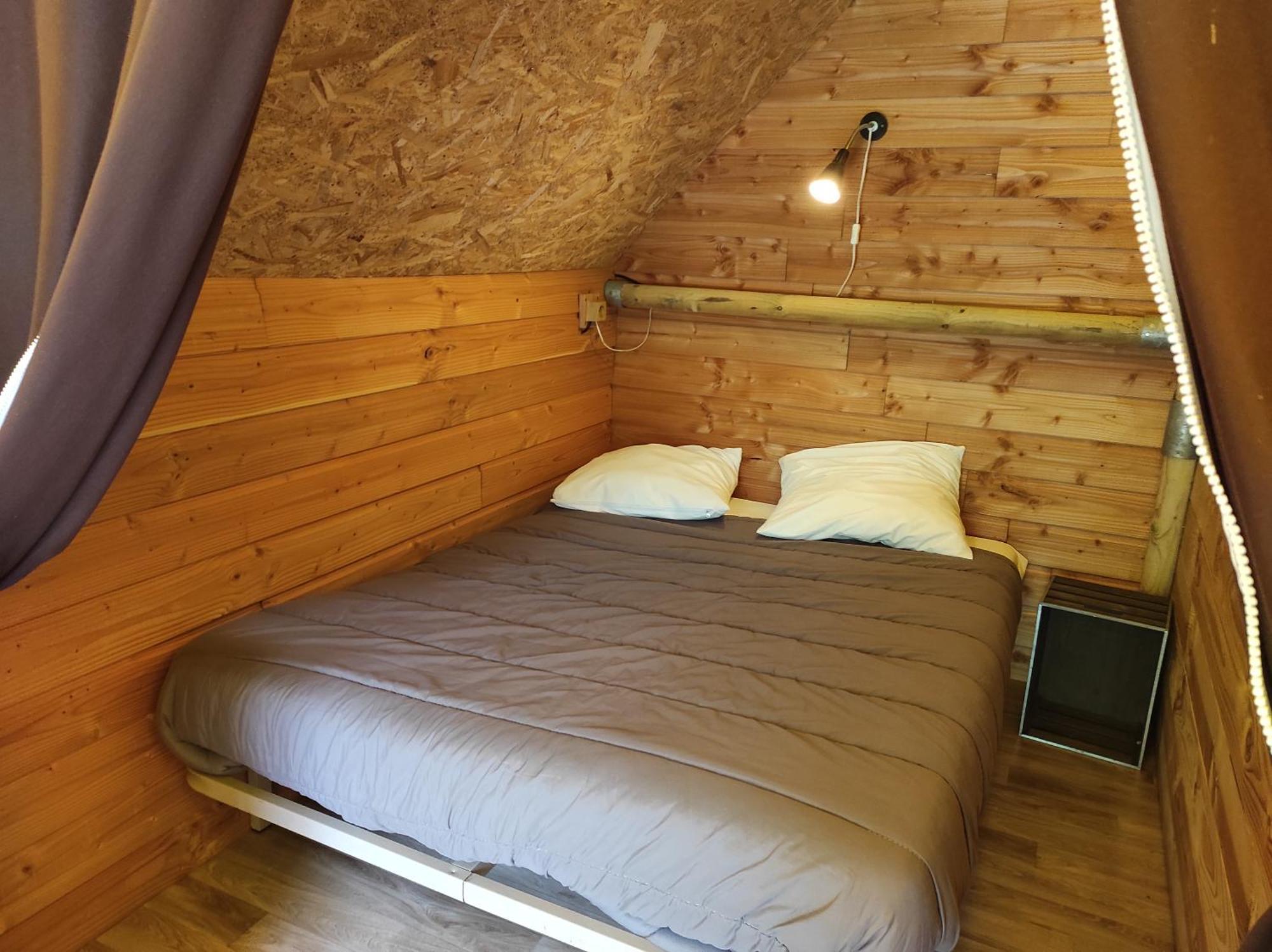 Camping Le Rouge Gorge **** 10' Puy Du Fou Saint-Laurent-sur-Sèvre Exterior foto